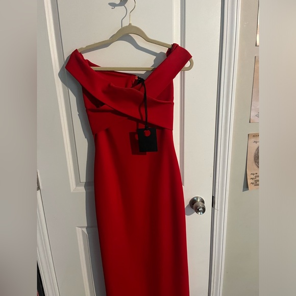 SOLACE LONDON INES MAXI GOWN BRAND NEW WITH TAGS - Picture 4 of 7
